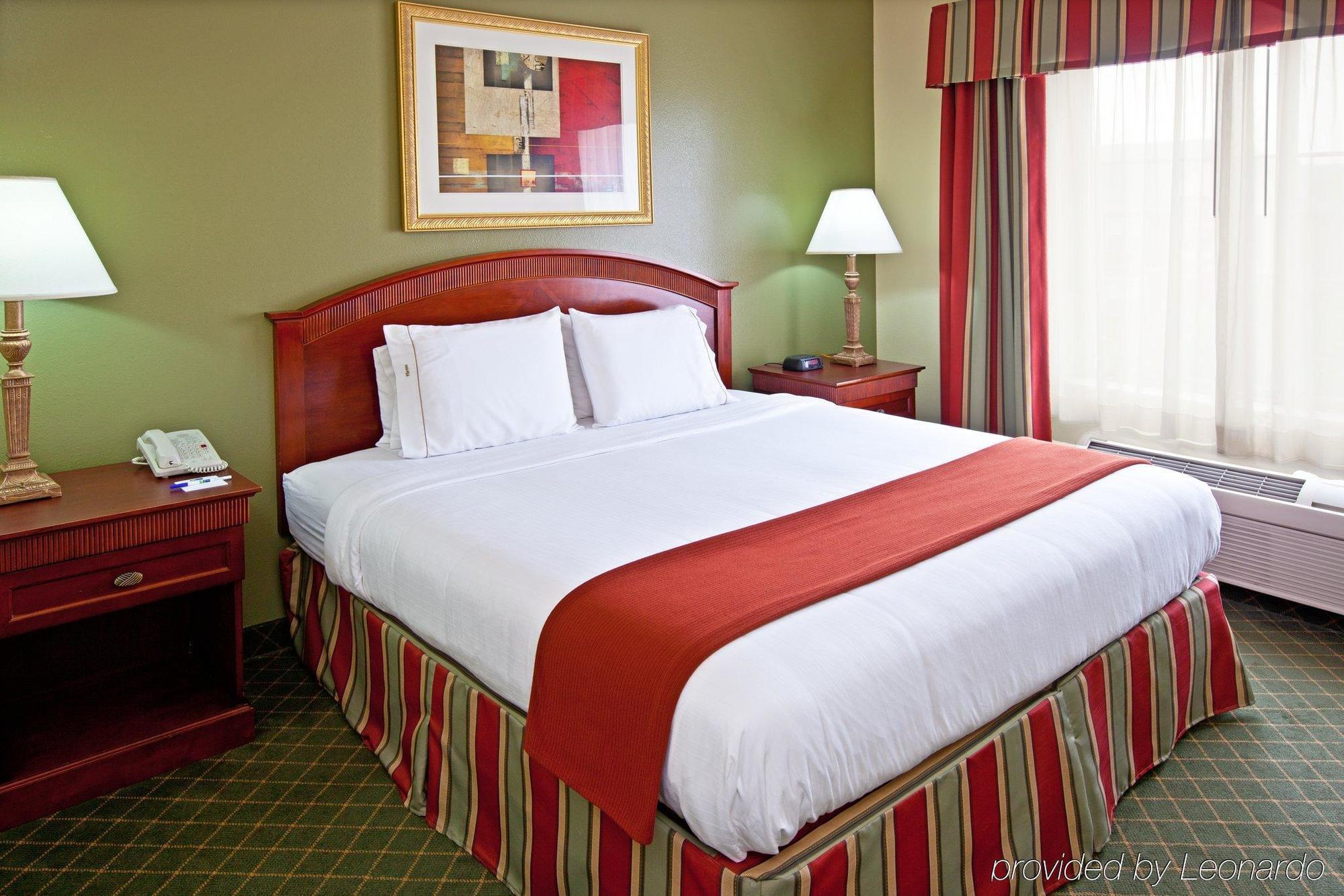 Holiday Inn Express Hotel & Suites Lexington-Downtown University By Ihg Exterior foto
