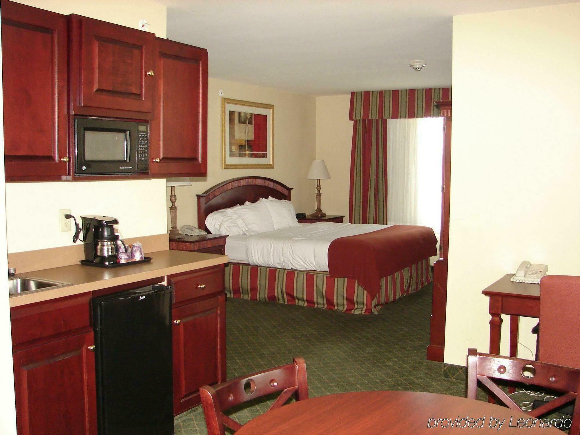 Holiday Inn Express Hotel & Suites Lexington-Downtown University By Ihg Zimmer foto
